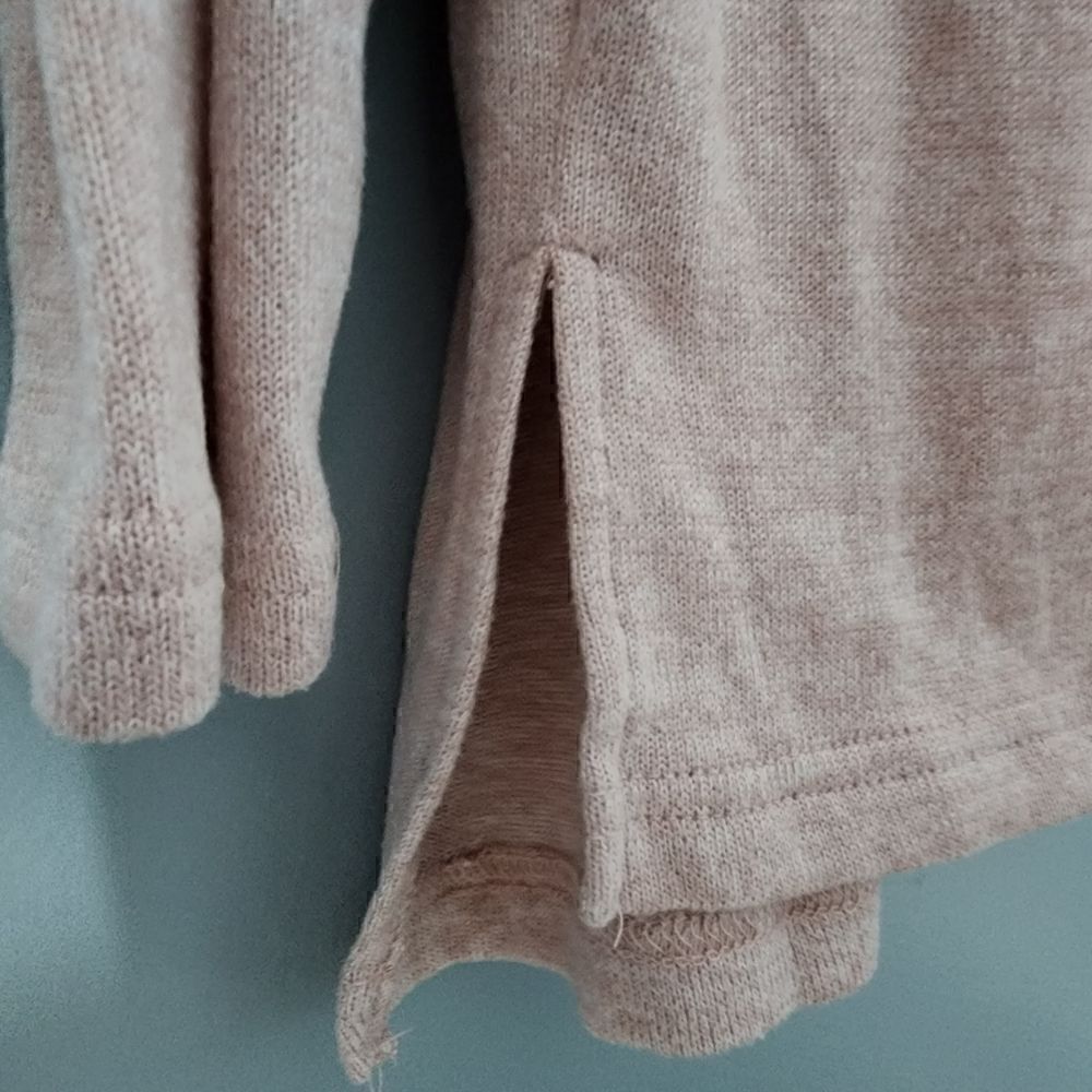 SSCO Sincerely Soft Heather Fleece Long Sleeve - Picture 2 of 10